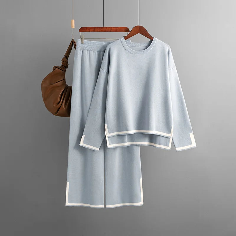 Conjunto Feminino de Malha Bissau